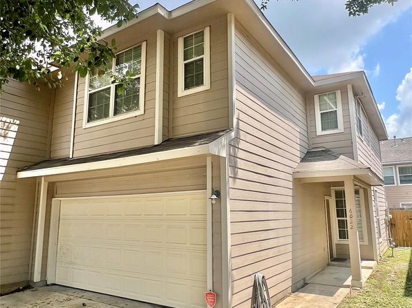 6022 Yorkglen Manor Ln, Houston, TX 77084