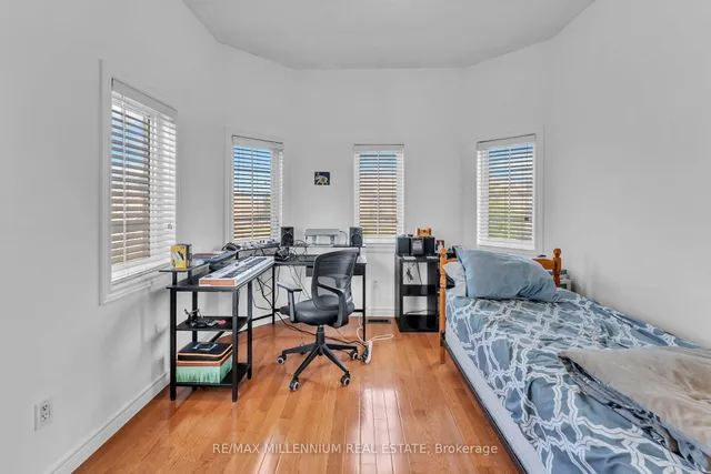 Additional image 33 of 2 Tovey Terr