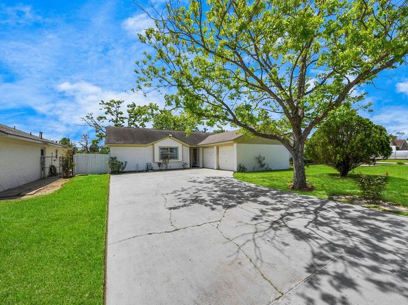 10922 Filey Ln, Houston, TX 77013