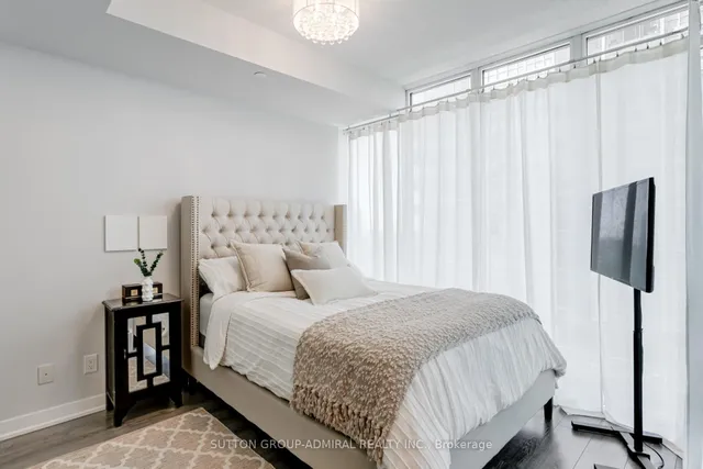 Additional image 15 of 90 Parklawn Rd Unit 1003