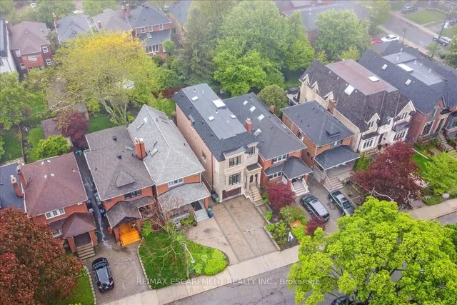 Additional image 39 of 34 Joicey Blvd