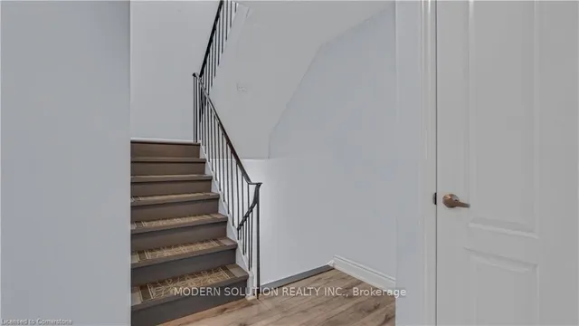 Additional image 18 of 1016 Falgarwood Dr Unit 42