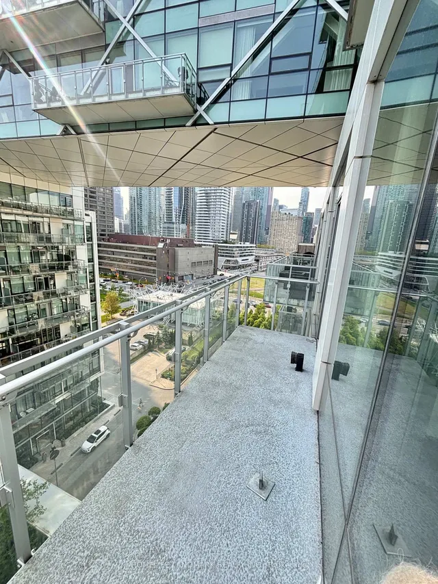 Additional image 3 of 39 Queens Quay Unit 1029