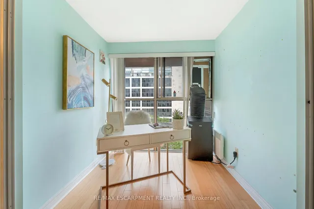 Additional image 7 of 65 Scadding Ave Unit 811