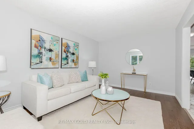 Additional image 5 of 16 Polygon Crt