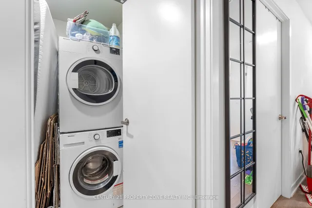 Additional image 26 of 20 Richardson St Unit 814