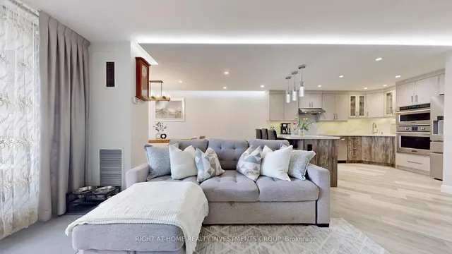 Additional image 8 of 85 Emmett Ave Unit 501