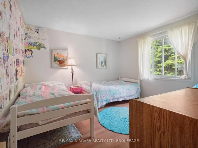 Additional image 22 of 10 Beverly Glen Dr