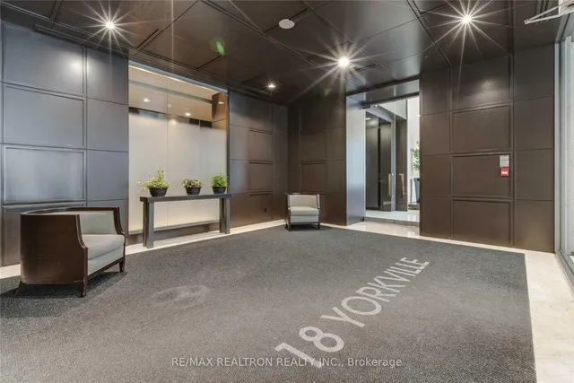 Additional image 4 of 18 Yorkville Ave Unit 1404