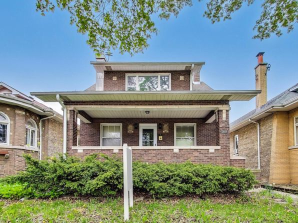 2608 W Coyle Ave, Chicago, IL 60645