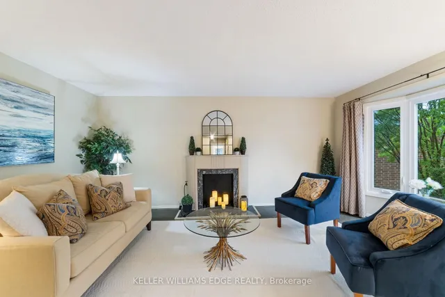 Additional image 6 of 2095 Fallingbrook Crt