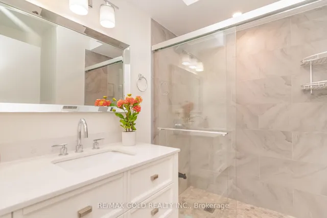 Additional image 24 of 24 Dorchester Dr