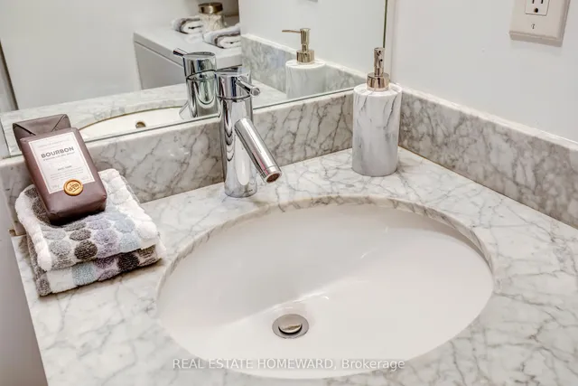 Additional image 7 of 68 Abell St Unit 737