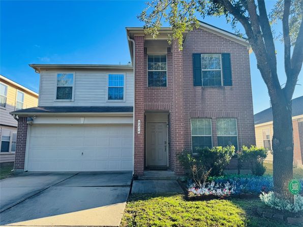 9214 Delmont Park Ln, Houston, TX 77075