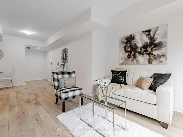 Additional image 14 of 12 Marquette Ave Unit 4