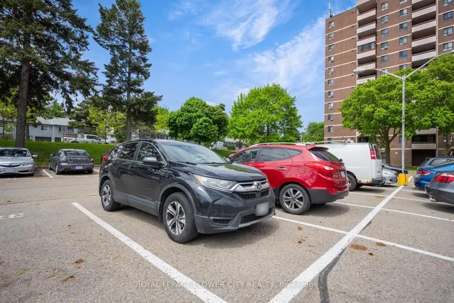 Additional image 50 of 1615 Bloor St Unit 207