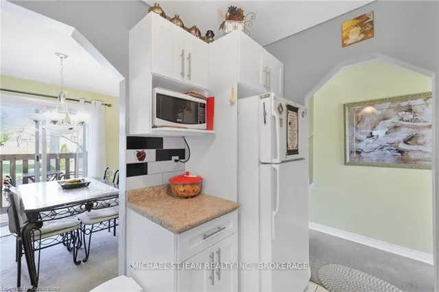 Additional image 18 of 985 Limeridge Rd Unit 32