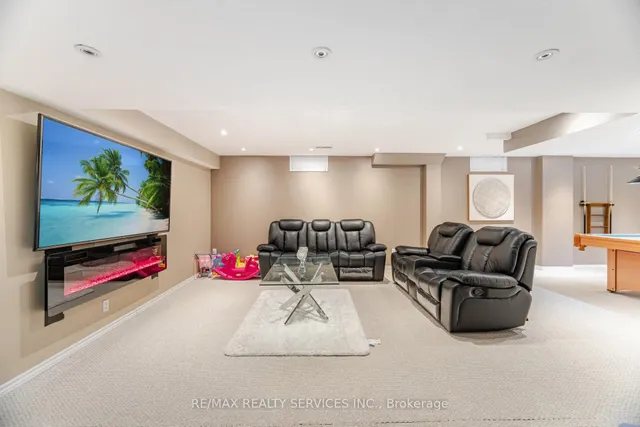 Additional image 38 of 67 El Camino Way