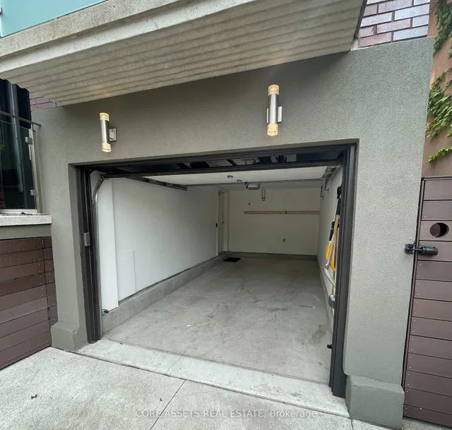 Additional image 44 of 15 Beresford Ave