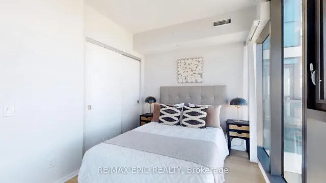 Additional image 17 of 16 Bonnycastle St Unit 2307