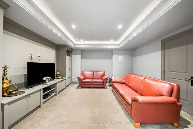 Additional image 31 of 247 Connaught Ave