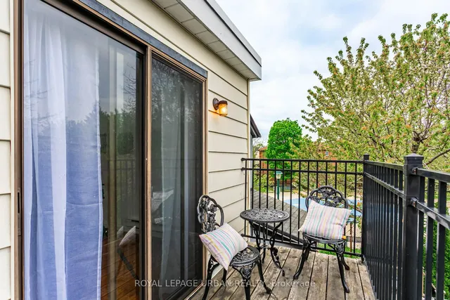 Additional image 19 of 144 Aldwych Ave