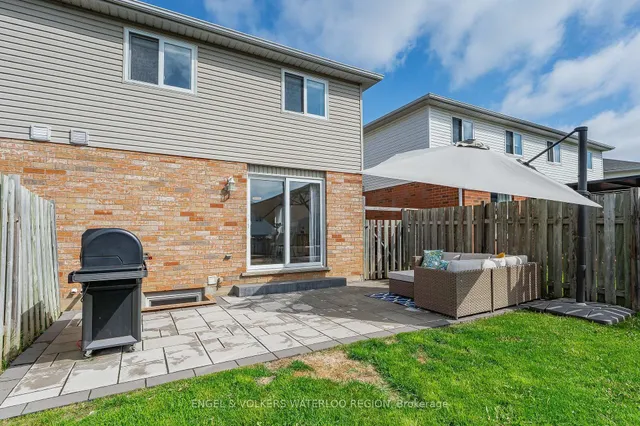 Additional image 42 of 46 Hackberry St