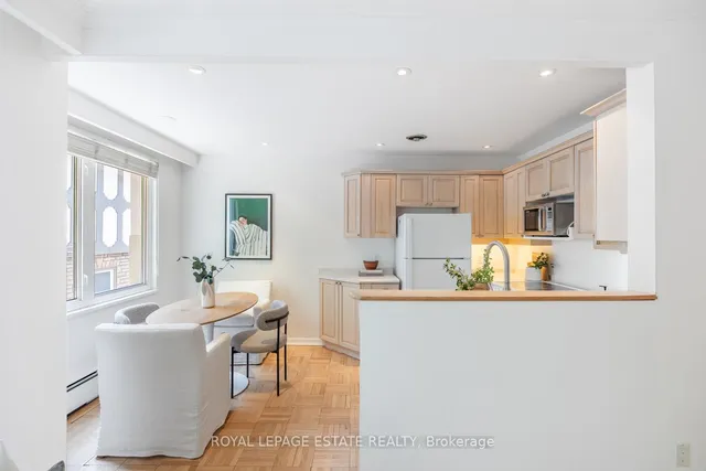 Additional image 19 of 21 Benlamond Ave Unit 4