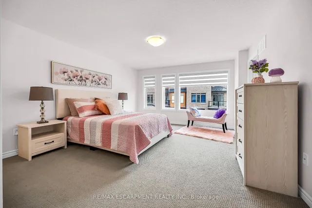 Additional image 26 of 61 SOHO St Unit 13