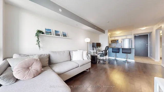 Additional image 4 of 205 Sherway Gardens Rd Unit 504