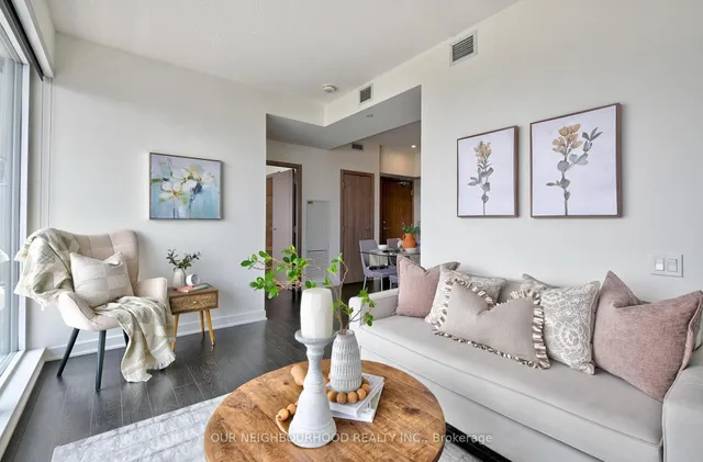 Additional image 5 of 19 Bathurst St Unit 2111