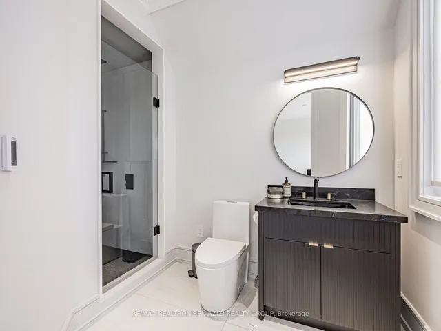 Additional image 23 of 323 Melrose Ave