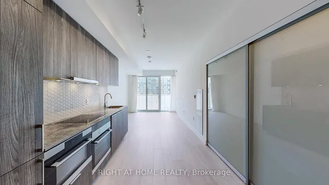 Additional image 9 of 15 Queens Quay Unit 403