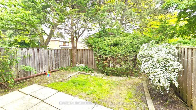 Additional image 18 of 15 Brimwood Blvd Unit 27