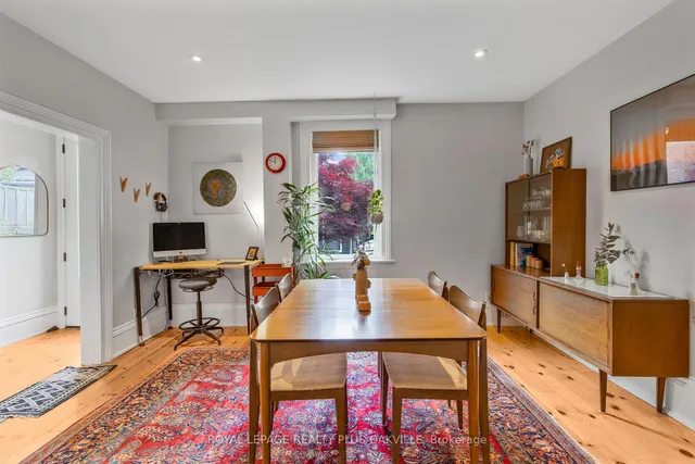 Additional image 8 of 73 Pearl St