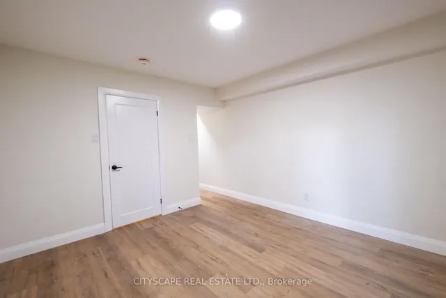 Additional image 14 of 48 Clayhall Cres