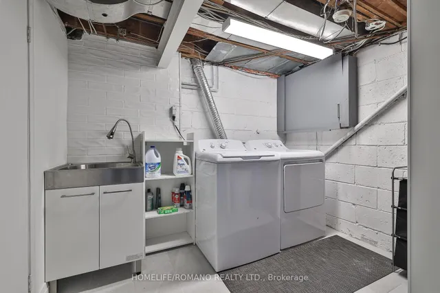 Additional image 46 of 542 Deloraine Ave