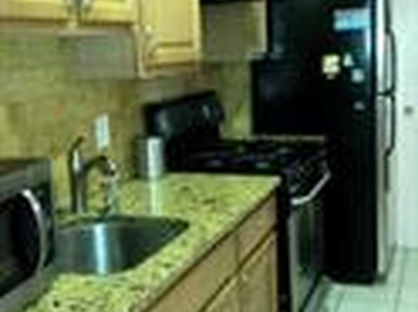 8 Fordham Hill Oval APT 3F, Bronx, NY 10468