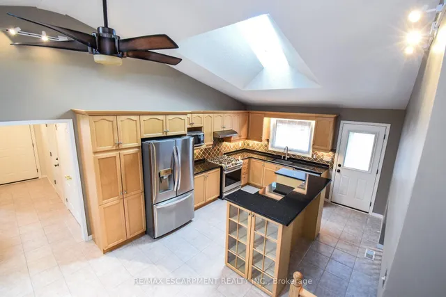 Additional image 17 of 67 Lawnhurst Dr