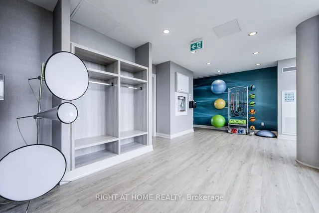 Additional image 29 of 630 Greenwood Ave Unit 204