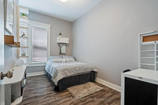 Additional image 14 of 550 James St