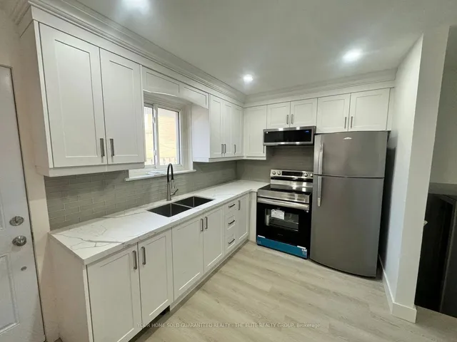 Additional image 10 of 3276 Victory Cres