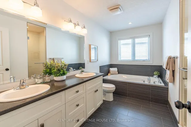 Additional image 33 of 66 Eden Oak Tr