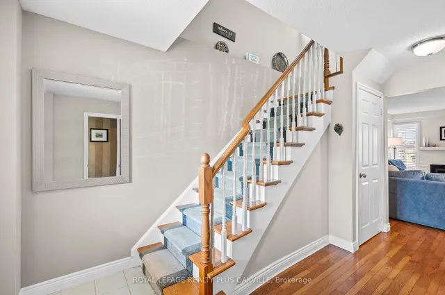 Additional image 17 of 5255 Lakeshore Rd Unit 49