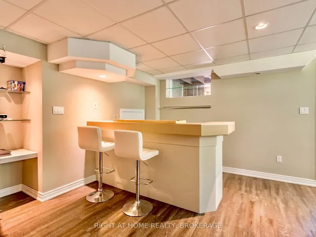 Additional image 43 of 774 Old Dundas Rd