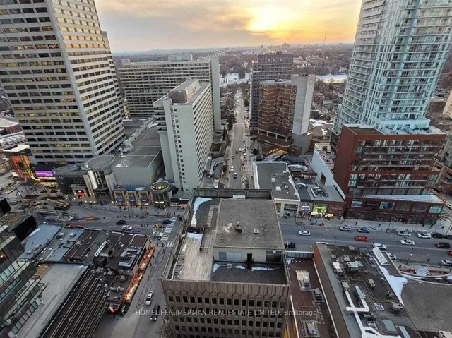 Additional image 11 of 30 Roehampton Ave Unit 2603