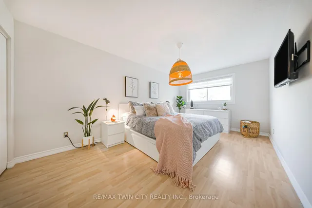 Additional image 8 of 391 Pioneer Dr Unit 3