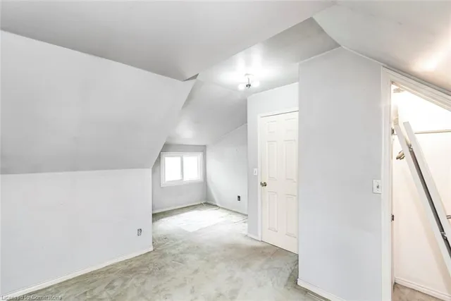 Additional image 28 of 11 Grafton Ave