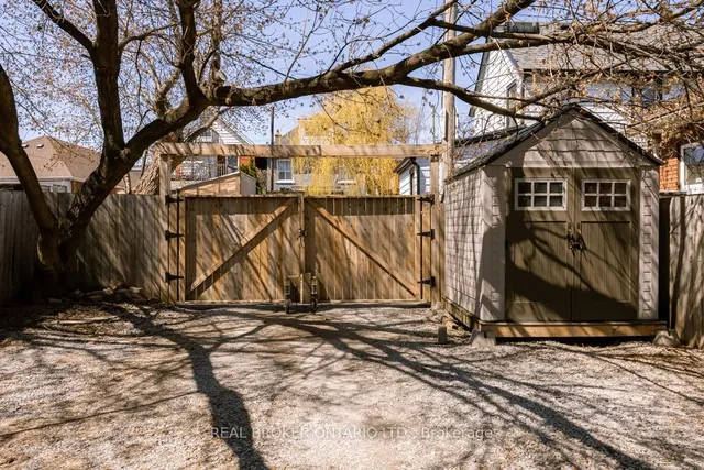 Additional image 18 of 137 Avondale St