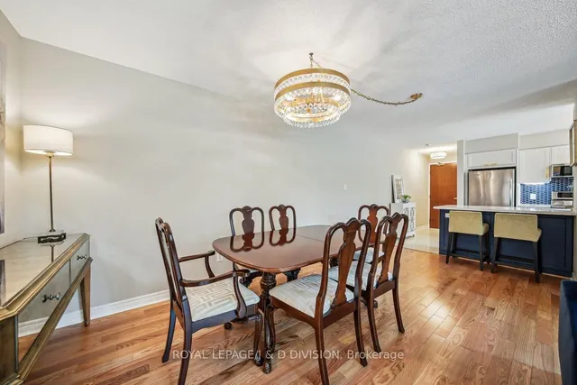 Additional image 19 of 35 Merton St Unit 206